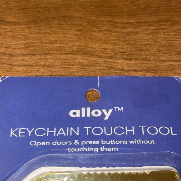 No-Touch Key New In Package Keyring Anti Microbial Brass Open Package Tagco - Picture 2 of 10